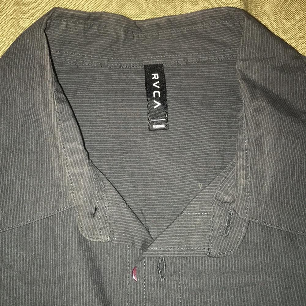 Rvca button down - Picture 3 of 4